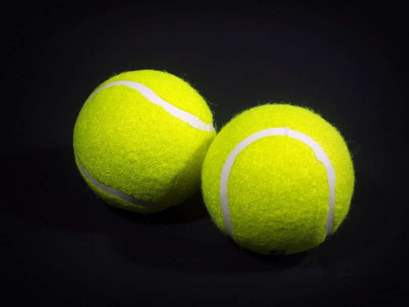 Pack of 100 Vollint Pressureless Tennis Balls Coach One All Court Balls 